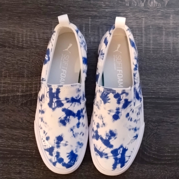 Puma Shoes - Slip on sneakers